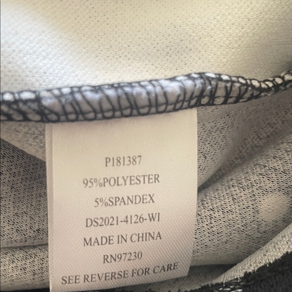 Black & White Polka Dot Dress 🔥 - Size Small (tagged Medium) - Picture 13 of 14